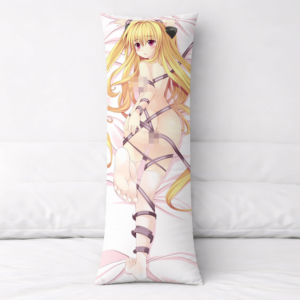 Golden Darkness (Yami) – AnimePillow Fan-Art Edition