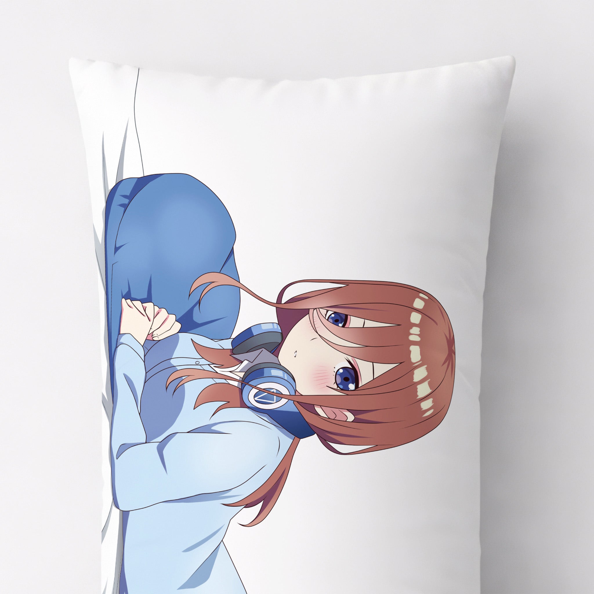 Miku Nakano (Cheongsam Ver.) – AnimePillow Fan-Art Edition