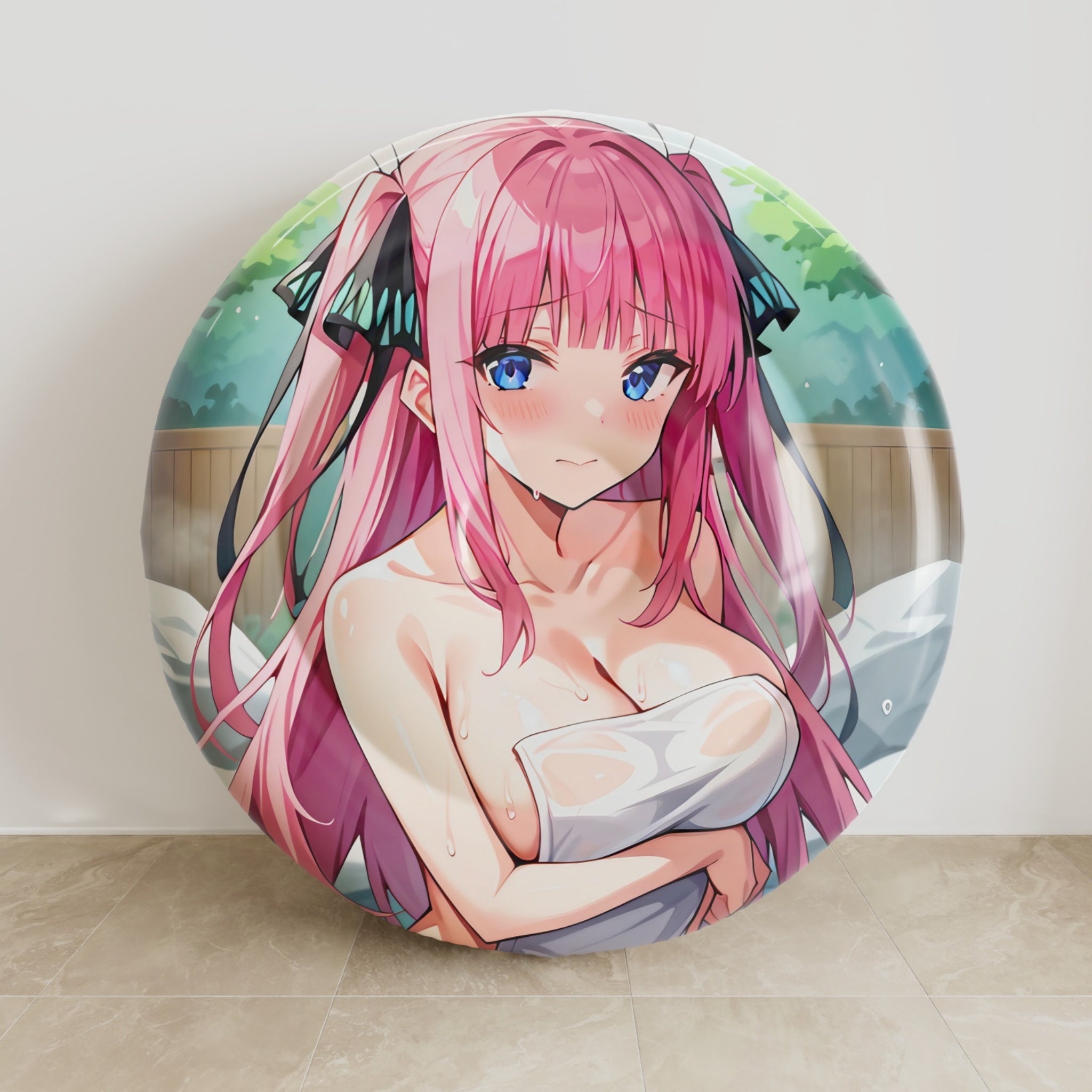 Nino Nakano (Badetuch-Version) – Aufblasbares Anime-Rundkissen, Fan-Art-Edition