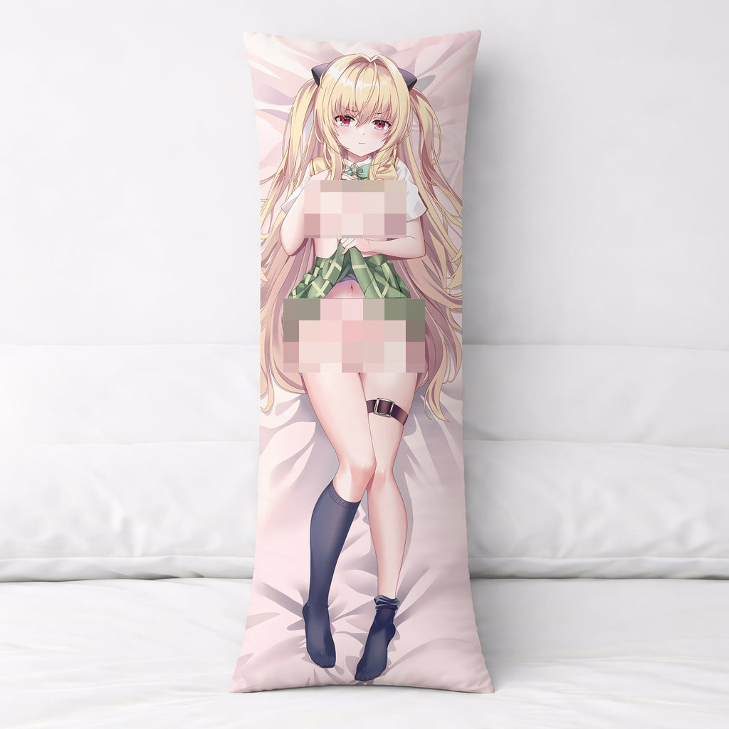Golden Darkness (Yami-chan) – AnimePillow Fan-Art Edition