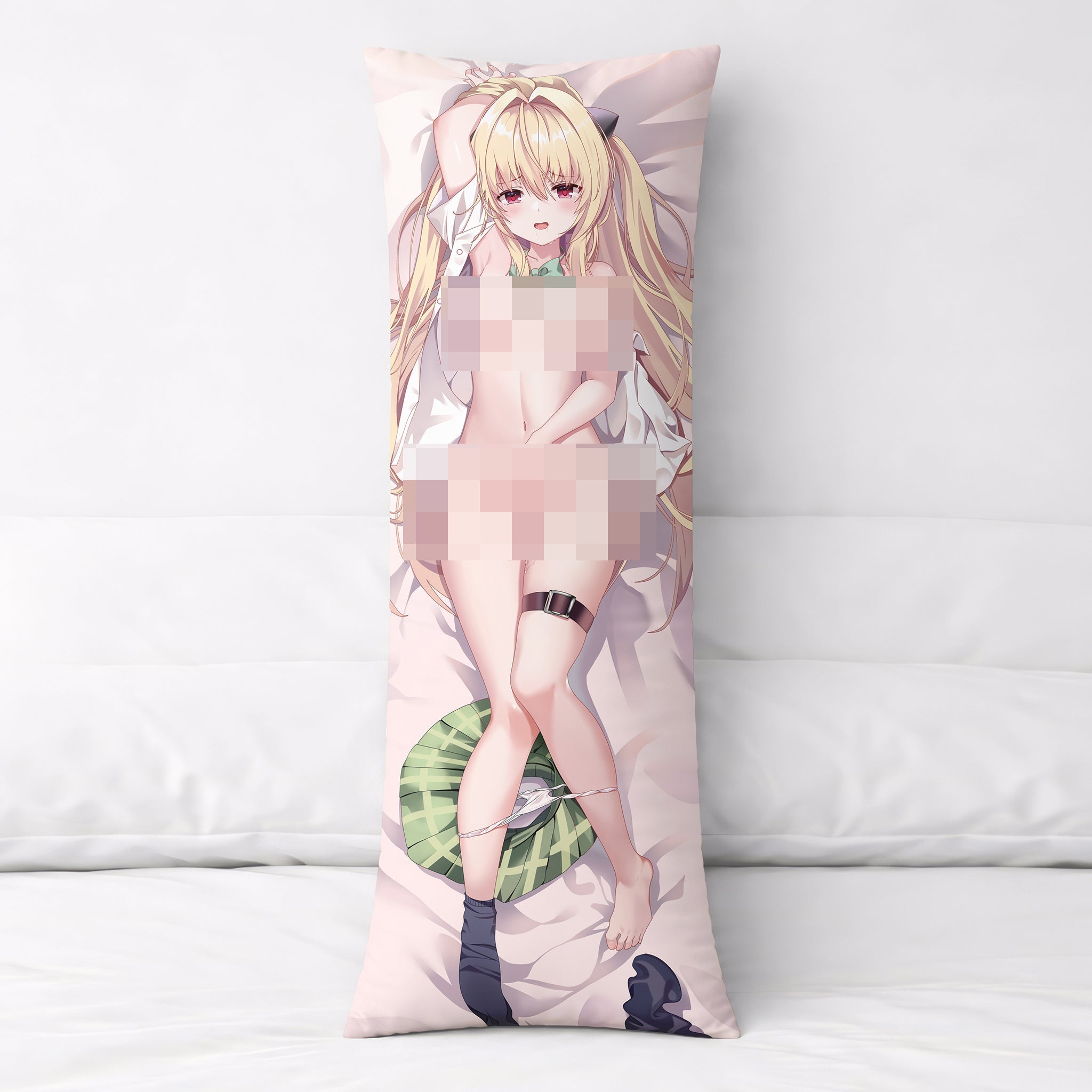 Golden Darkness (Yami-chan) – AnimePillow Fan-Art Edition