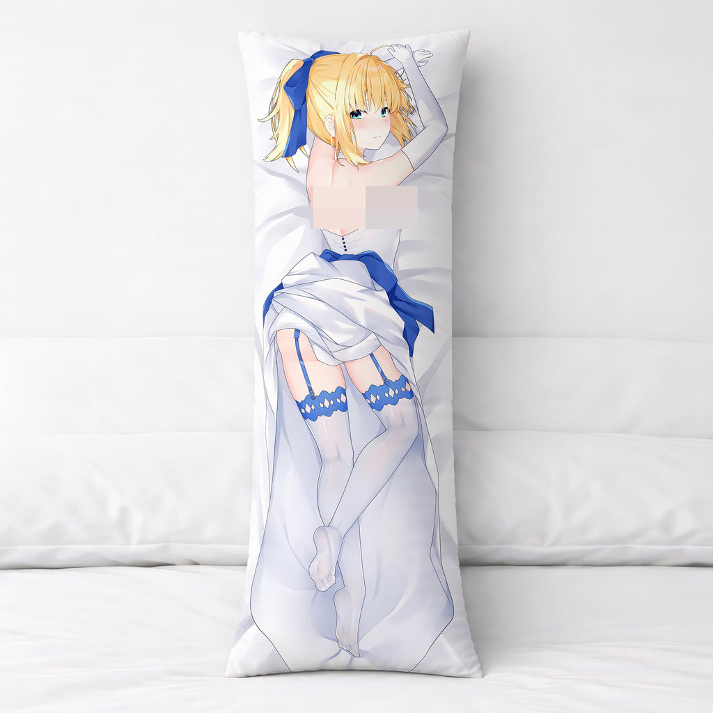 Saber – AnimePillow Fan-Art Edition